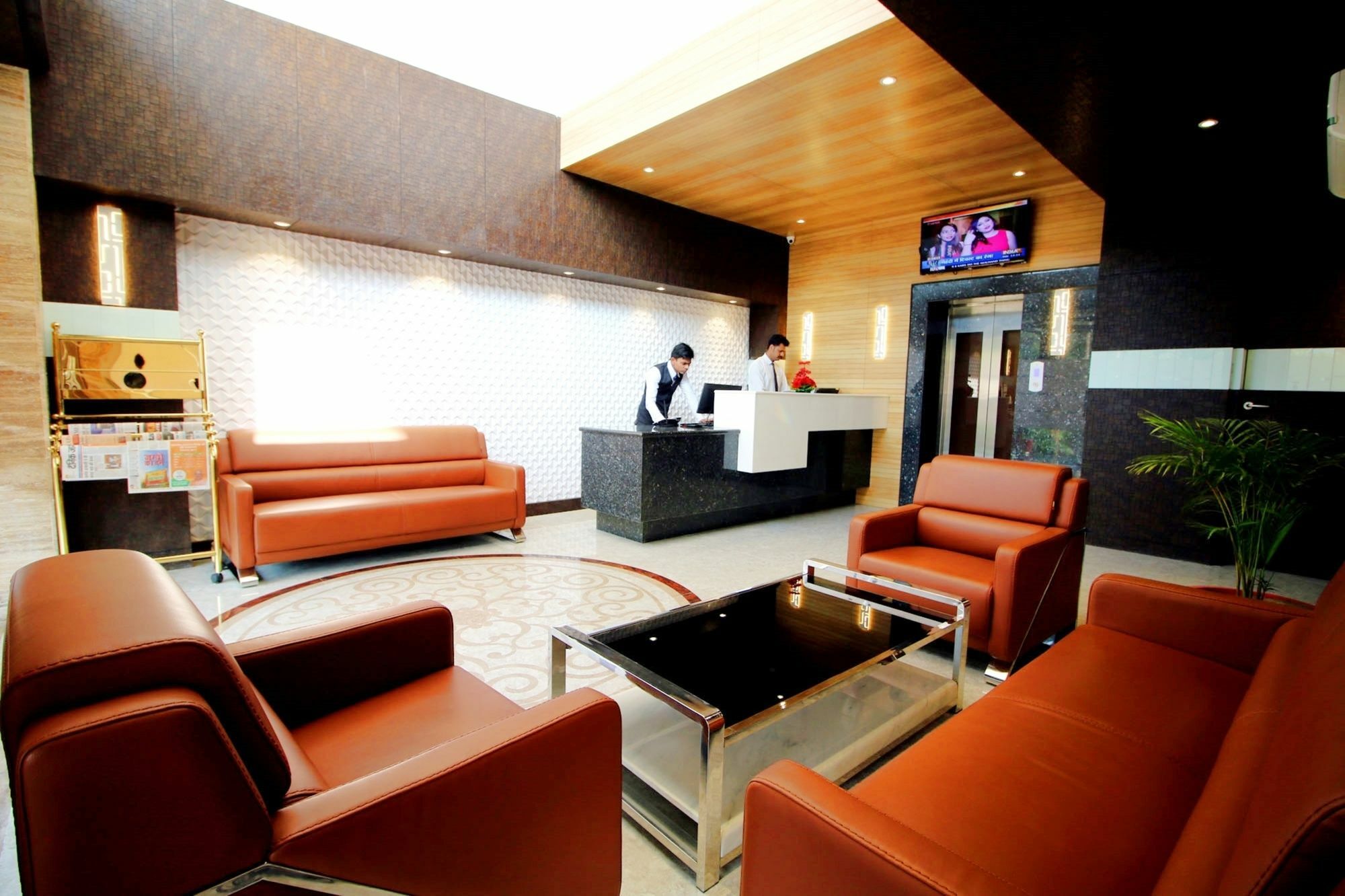 Pinnacle By Click Hotels, Lucknow Exterior foto